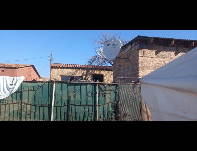 2 BEDROOM HOUSE FOR SALE IN TEMBISA